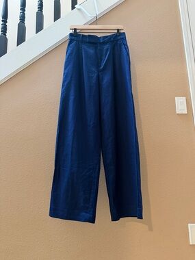 Banana Republic Wide-Leg Pants in Deep Navy Blue